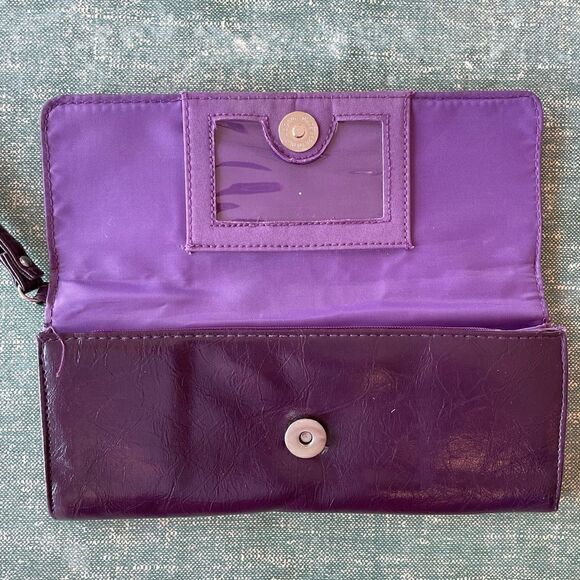 Kenneth Cole Reaction Purple Wallet EUC - Picture 3 of 7
